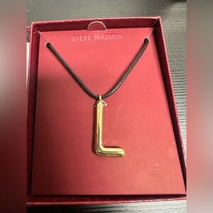 Steve Madden Gold 'L' Pendant Necklace